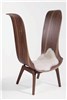 ایده های نو در استفاده از صندلی چوبی