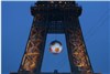 استقبال برج ایفل از EURO 2016