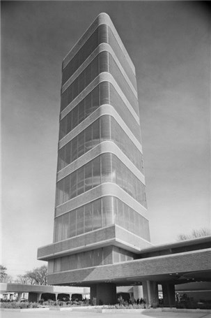 برج تحقیقاتی اس سی جانسون وکس/ فرانک لوید رایت 1950