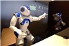 شما در هتلی که ربات‌ها کار کنند اتاق می‌گیرید