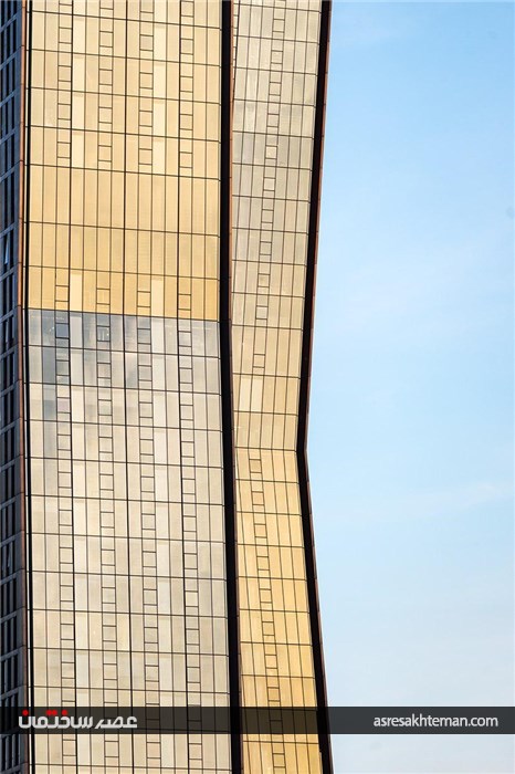 برج منحنی شکل منهتن