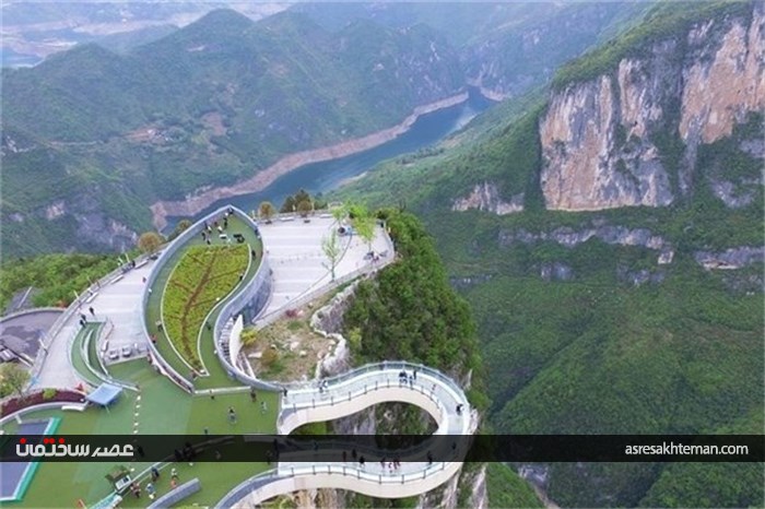 افتتاح پل گردشگری جدید در چین + تصاویر