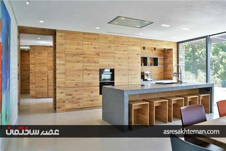ویلای سنگی و زیرزمینی مشرف به دریا + تصاویر