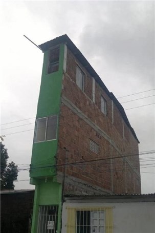 21 نمونه از جالب ترین و خنده دار ترین اشتباهات معماری-مهندسی که شما را شگفت زده می کنند