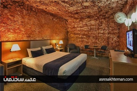 حیات در اعماق زمین؛ نگاهی به زندگی مجلل افراد در حفره هایی در زیر بیابان های استرالیا