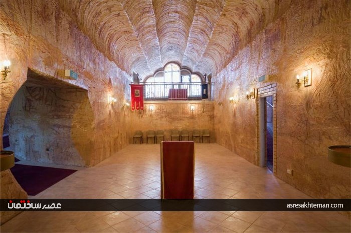 حیات در اعماق زمین؛ نگاهی به زندگی مجلل افراد در حفره هایی در زیر بیابان های استرالیا