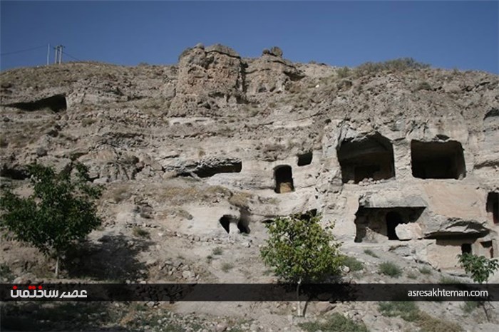 مسجدی عجیب با سبک معماری صخره ای در ایران+ عکس