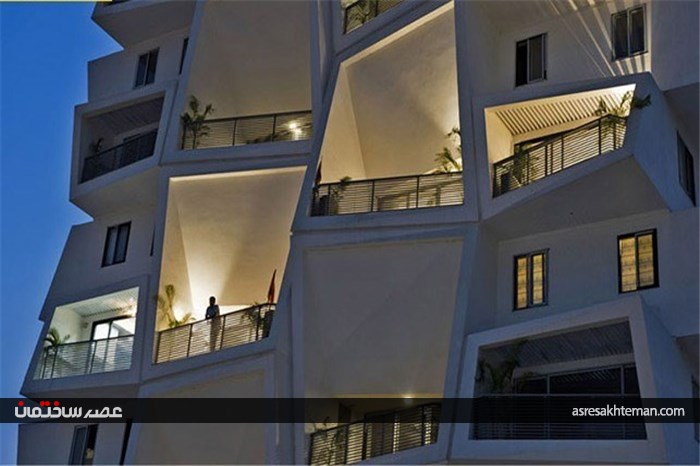 نگاهی به نمای ساختمان با معماری متفاوت و خاص در هندوستان