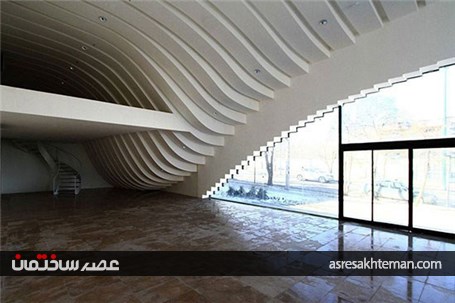 طراحی ساختمانی تجاری، با نمای آجری در همدان + تصاویر