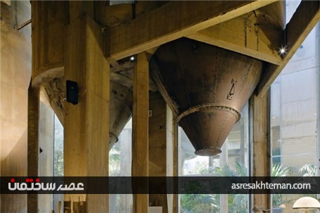 هنرمندی که با معماری خلاقانه یک کارخانه قدیمی را به مکانی دیدنی برای زندگی تبدیل کرده است