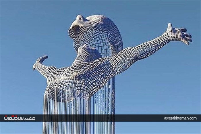 مجسمه عجیب و دیدنی در گوشه و کنار جهان که قوانین فیزیک را به چالش کشیده اند