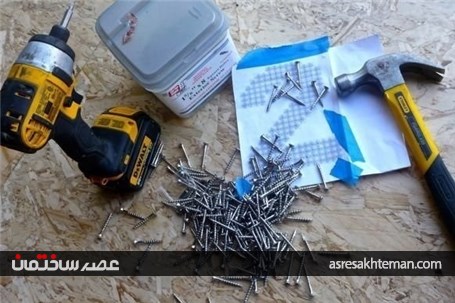ساخت خلاقانه و جالب پلاک ساختمان با پیچ و تخته