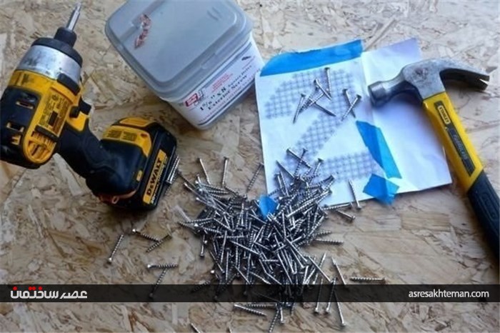 ساخت خلاقانه و جالب پلاک ساختمان با پیچ و تخته