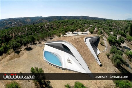 معماری خیره کننده ویلایی در یونان!