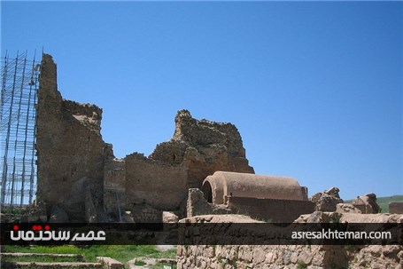 دریاچه‌ای پر از گنج زیر پای تخت سلیمان+تصاویر