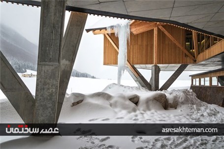 معماری هتلی که برف بازی می کند