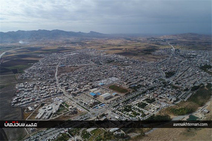 ریزش نمای برخی از خانه‌ها در مسکن مهر