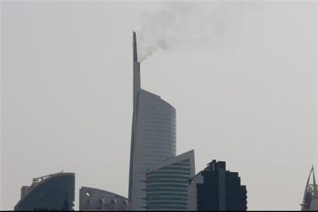 برج ۳۶۰ متری دبی آتش گرفت