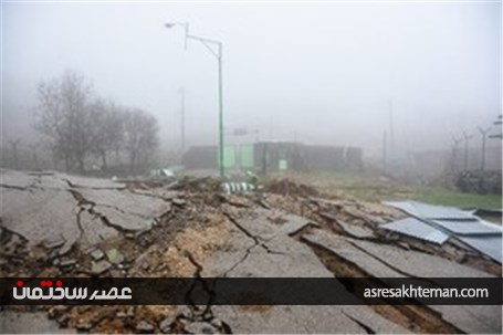 پیشروی رانش زمین در روستای حسین آباد کالپوش