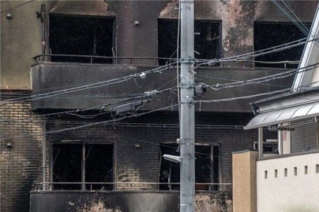 آتش‌سوزی مجتمع مسکونی در آبادان ۱۴ مصدوم داشت